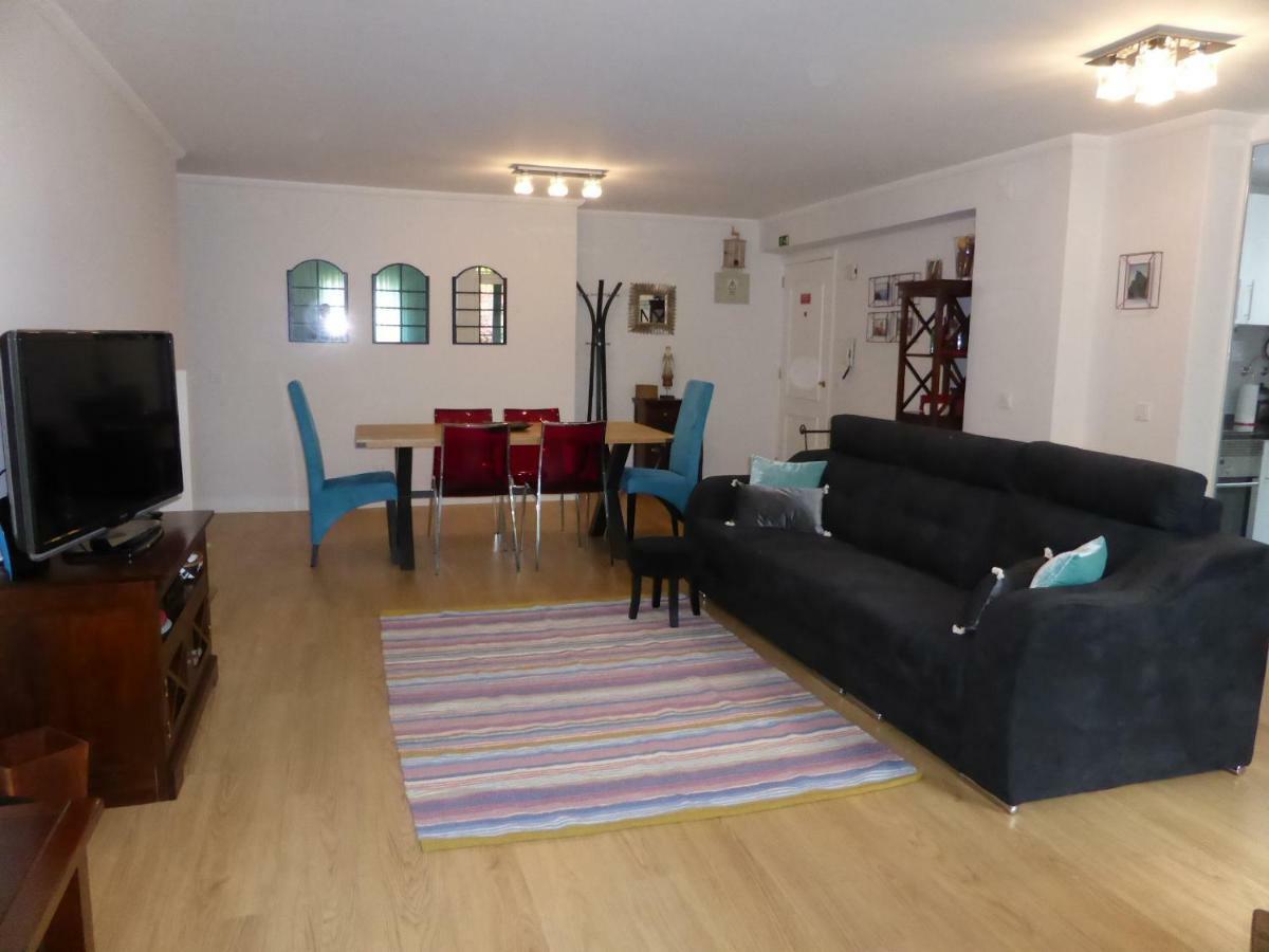 Beach Flat - Apartamento Praia Doca Do Cavacas フンシャル エクステリア 写真