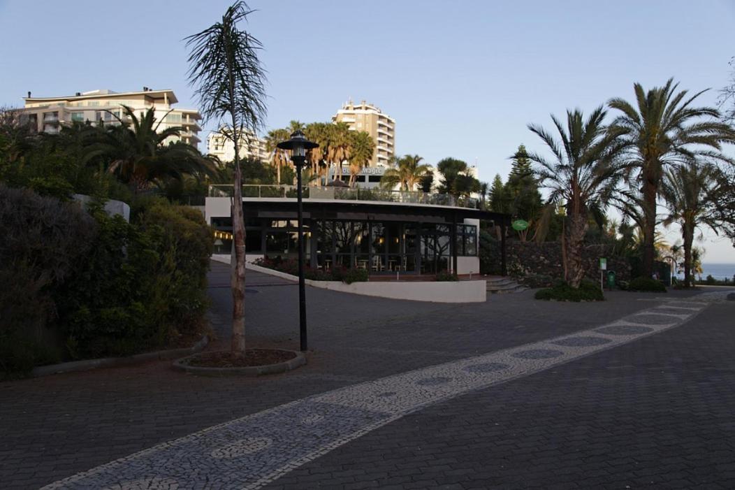 Beach Flat - Apartamento Praia Doca Do Cavacas フンシャル エクステリア 写真